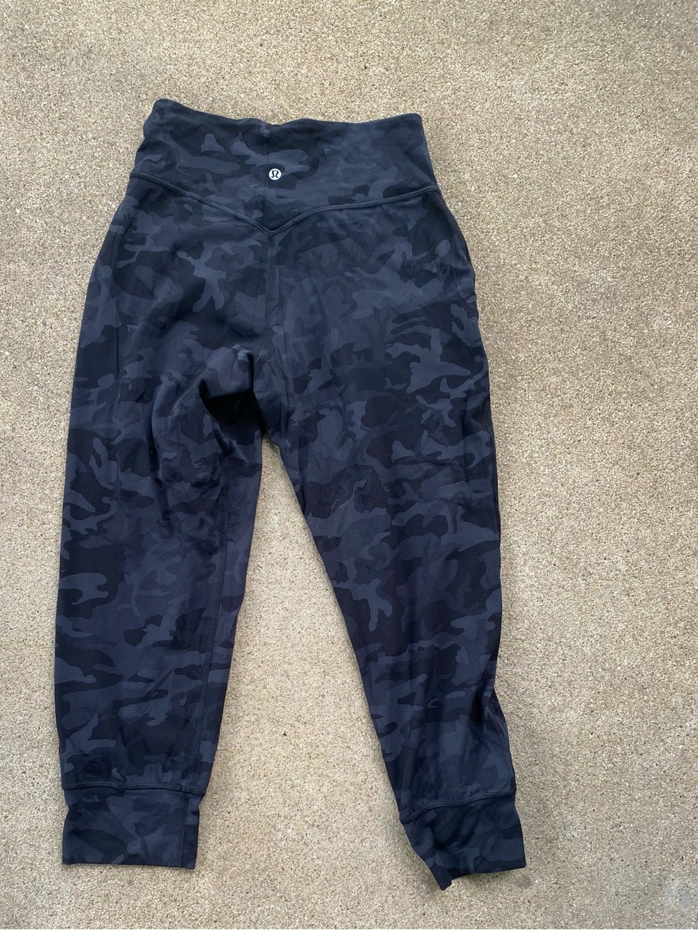 lululemon athletica Women's 3/4 Black Camo High-Waist Leggings